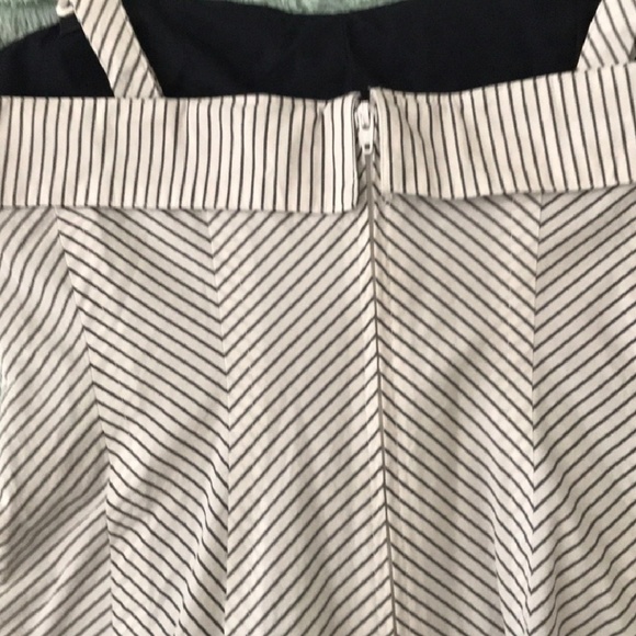 H&M Multi-Way Top - Picture 2 of 4